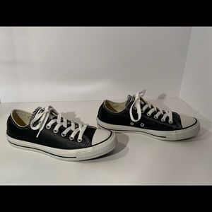 Converse ChuckTaylor AllStar Ox Leather M5.5/W7.5